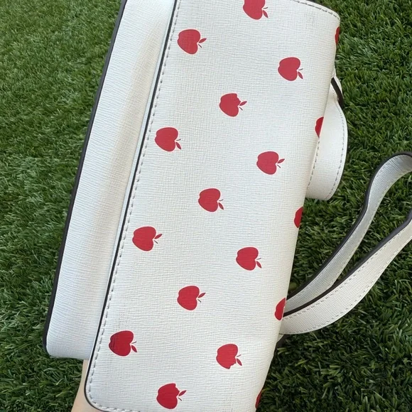 Kate Spade White and Red Snow White Backpack NWOT - Picture 8 of 8